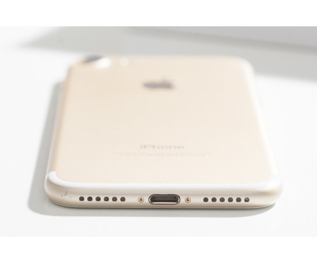 iPhone 7 32GB Gold (MN902) б/у